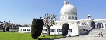 Hazratbal Shrine